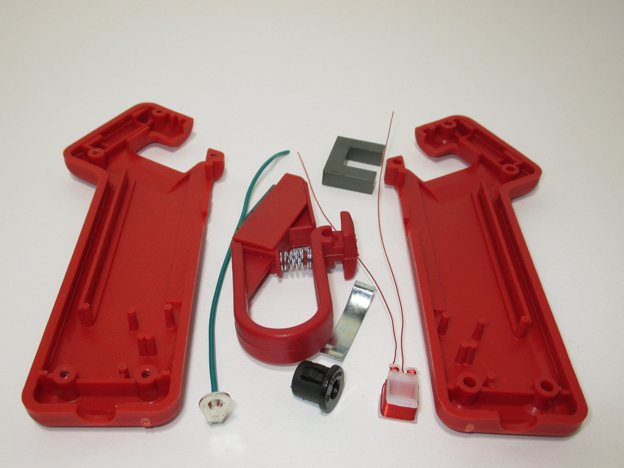 PLASTIC CLAMP KIT, RED, FOR WORLDWIDE
