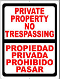 Bilingual Sign, Private Property, No Trespassing